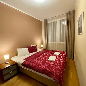 Gozsdu - Eszterhaz , Budapest Hungría